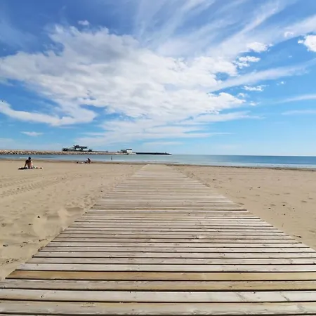 Luxurious Relaxation 50 Meters From The * Torrevieja