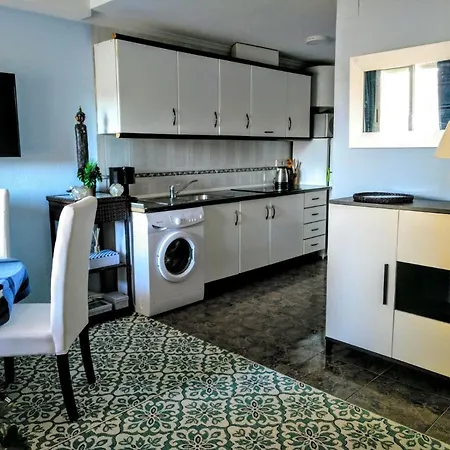 Luxurious Relaxation 50 Meters From The